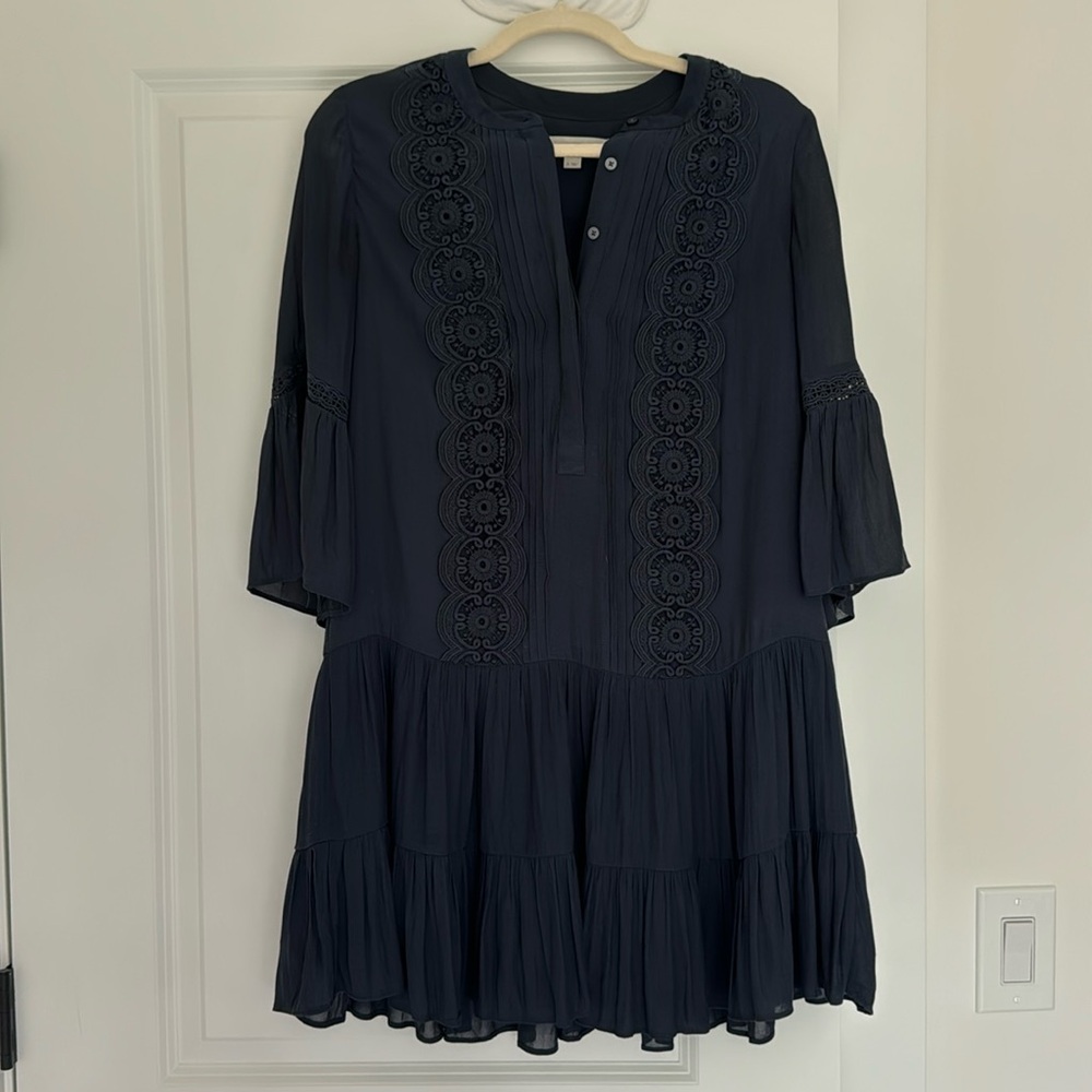 LOFT - XS - button front flowy navy dress